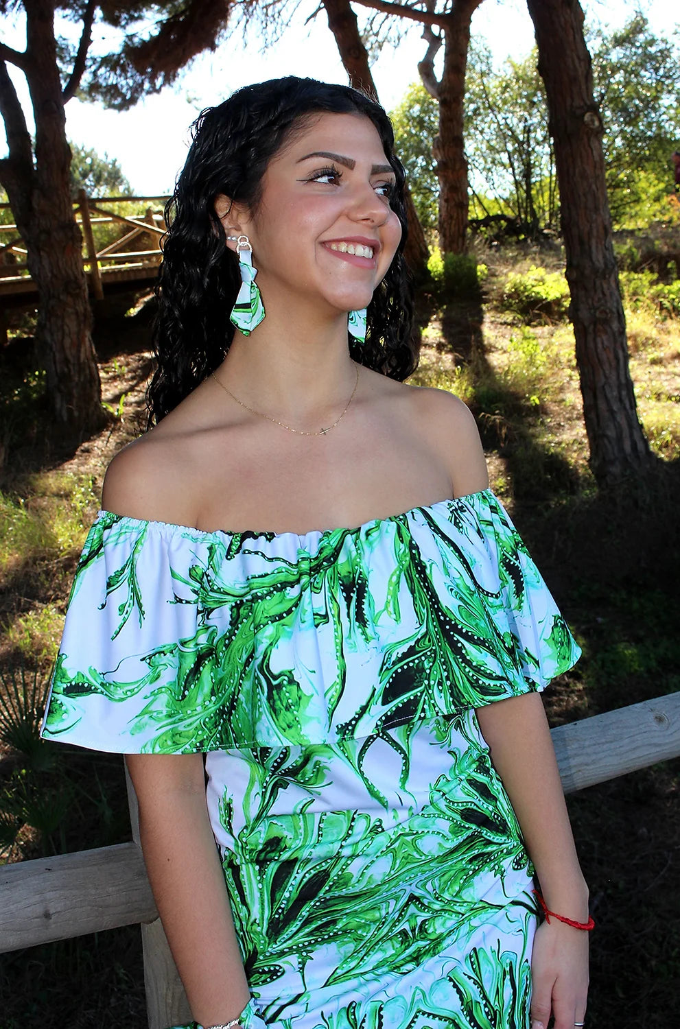 Cavallo Marino Verde Vestito con Volant sulla Spalla - Sconto 20%