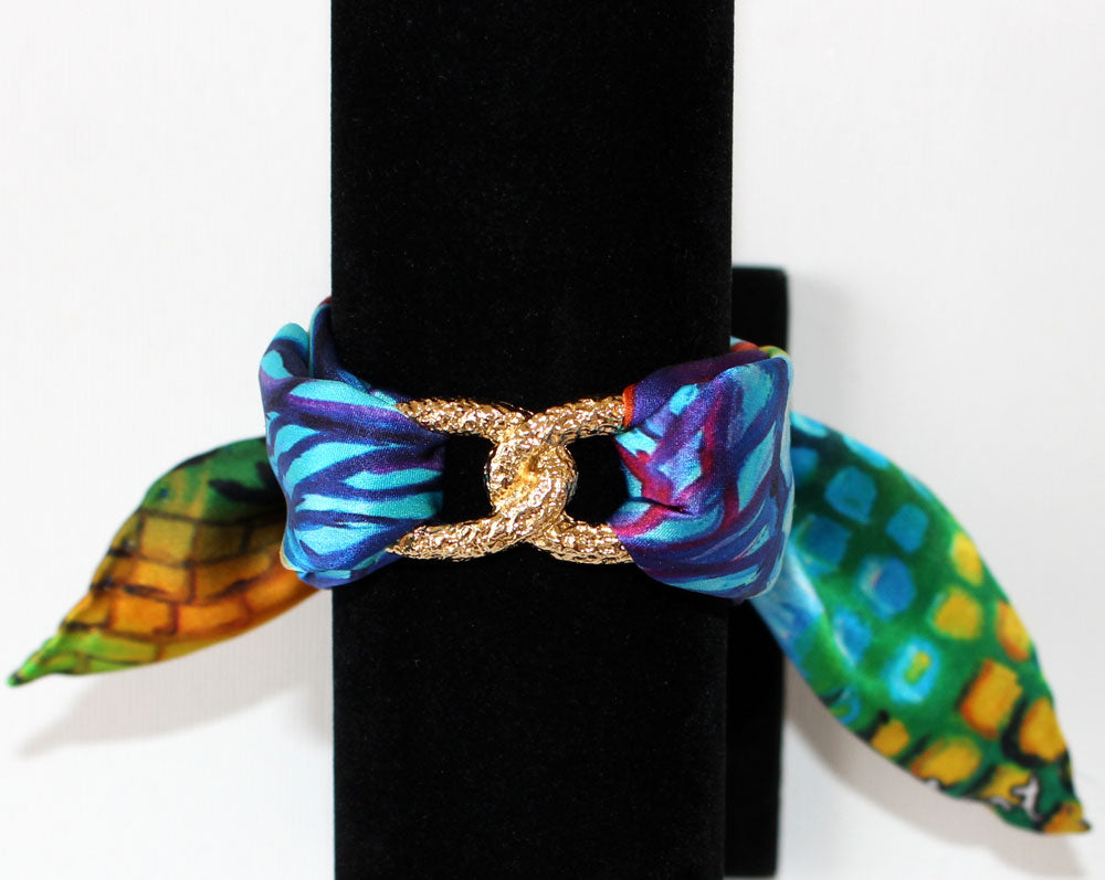 Iris Blu Bracciale Infinty in Seta