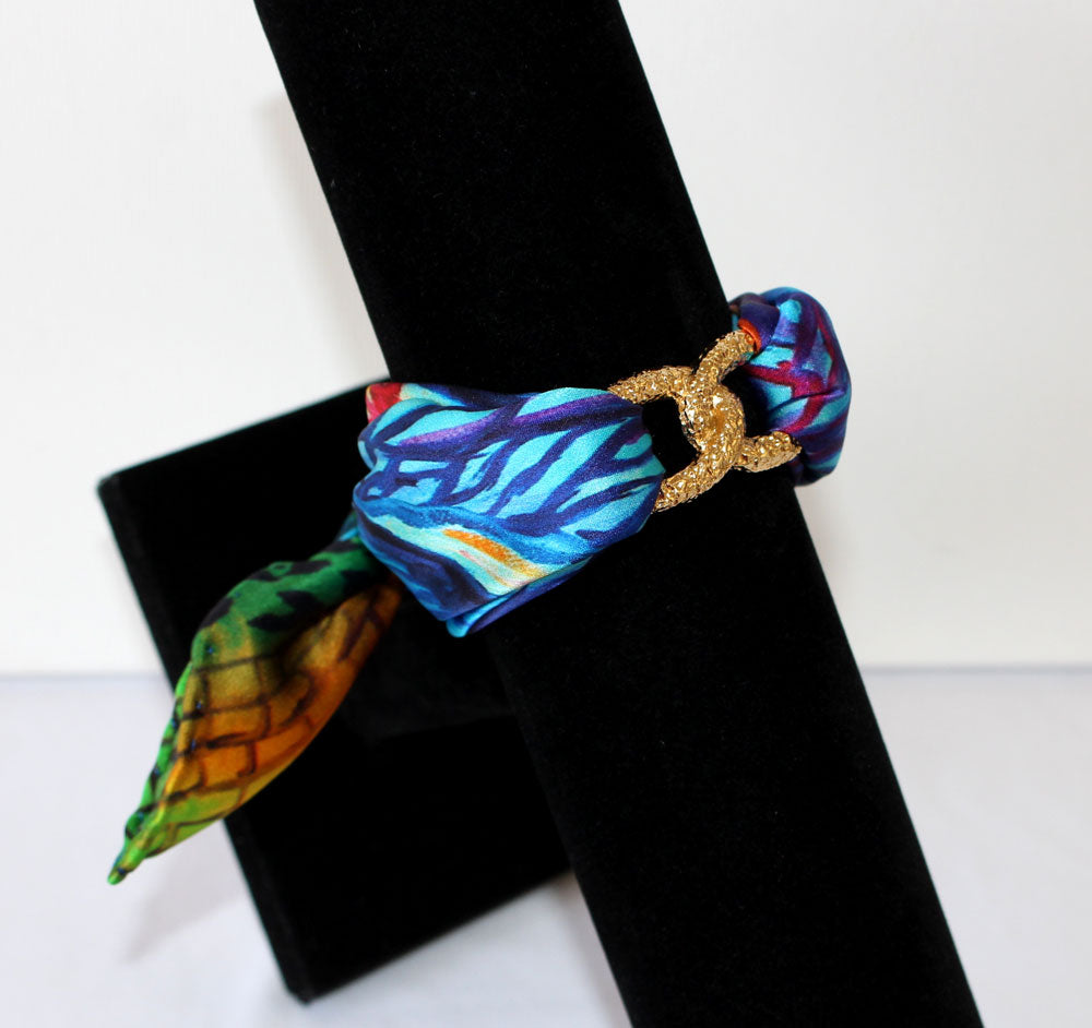 Iris Blu Bracciale Infinty in Seta